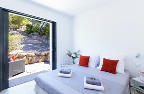 3 chambres, fer et planche à repasser, Wi-Fi gratuit, draps fournis