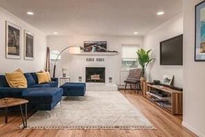 TV, fireplace, offices