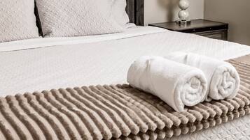 2 chambres, fer et planche à repasser, lit parapluie, Wi-Fi