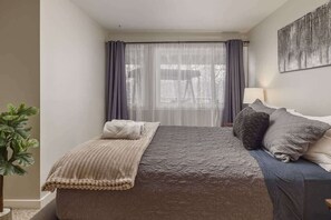 2 Schlafzimmer, Bügeleisen/Bügelbrett, Reisekinderbett, WLAN