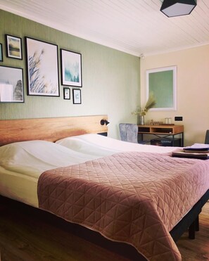 Comfort Triple Room | Memory foam beds, minibar, desk, laptop workspace - Drive Point (Dulgopol)