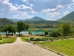 Lake - Drive Point (Dulgopol)