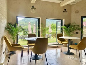 Restaurant - Drive Point (Dulgopol)