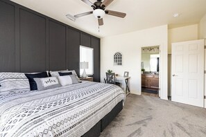 2 bedrooms, desk, iron/ironing board, free WiFi