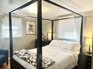 3 bedrooms, iron/ironing board, travel cot, free WiFi