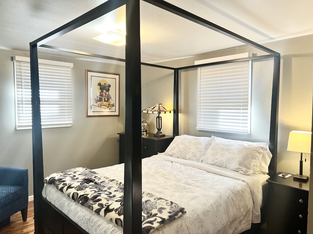 Cozy & Stylish Home near Lake Loveland Loveland Vrbo