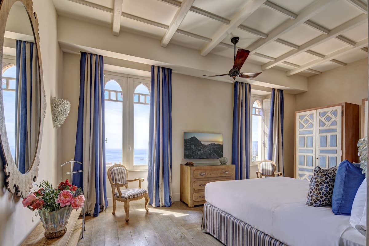 JUNIOR SUITE EXECUTIVE VISTA MARE | 高級寢具、舒適加層、迷你吧、客房內保險箱