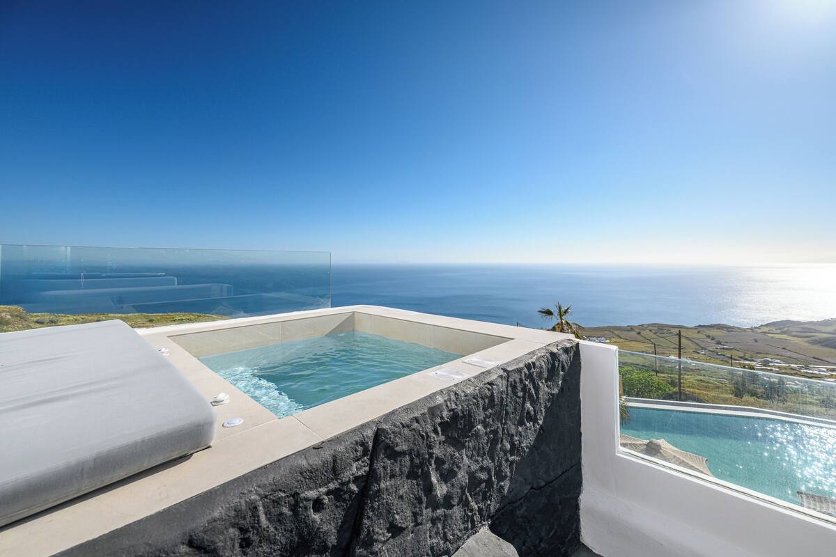 Honeymoon Suite outdoor hot tub with Sea View | Insonorización, wifi gratis y ropa de cama