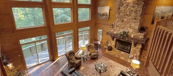 Eagles Nest Lodge  - Ultimate Vacation Destination!