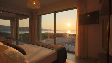 2 dormitoris, caixa forta a l'habitació i planxa i posts de planxar