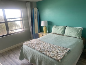 2 bedrooms, WiFi, bed sheets - Beach front Paradise with gorgeous views Paradyce By The Sea (Ponce Inlet)