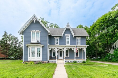 The Oxford Guest House - 1860's Remodeled 3b/2b Suite - Downtown Oxford