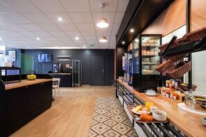 Dining - B&B Hotel Paris Rosny-sous-bois (Rosny-sous-Bois)