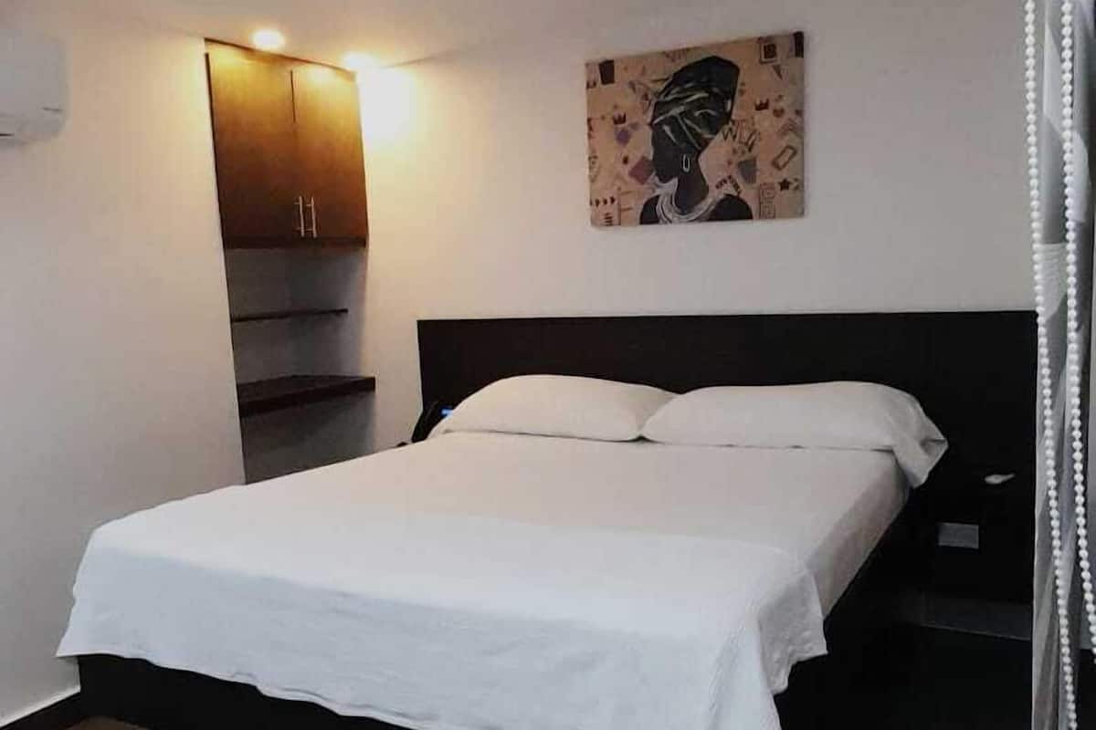 Chambre Simple | Literie de qualité supérieure, matelas Select Comfort
