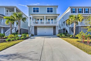 Exterior - 3 Decks & Water Views: Breezy Home in Hilton Head (Hilton Head Island)