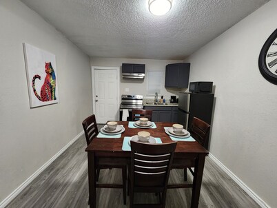 Luxury Apartment Suite 6