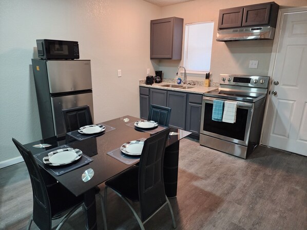 Fridge, microwave, oven, stovetop