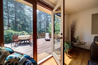 Central Sammamish Home With Private Setting