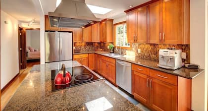 Central Sammamish Home With Private Setting