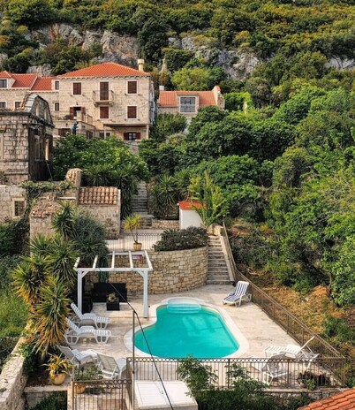 Stunning Croatian Villa with a Private Pool on the Dalmation Coast