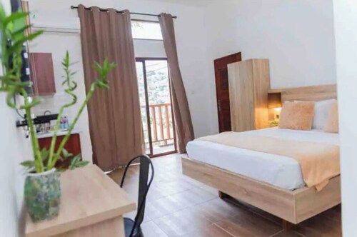 Studio apartment with a large rooftop terrace