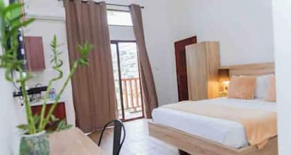 Studio apartment with a large rooftop terrace