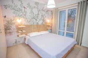1 bedroom, desk, iron/ironing board, free WiFi