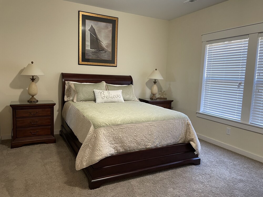 New Lakefront home w/dock, Great Location !! Henrico 2024 Prices Vrbo