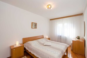 2 soverom, wi-fi (inkludert) og sengetøy