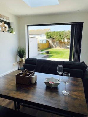 Interior - 3 By The Sea, Ground Floor Apartment By The Sea (Worthing)