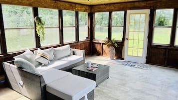 Smart-tv, pejs, videospil, bøger