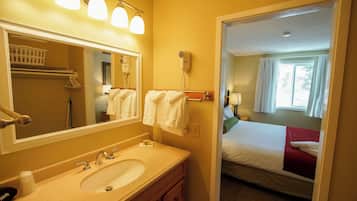 Suite, 2 Bedrooms | Bathroom