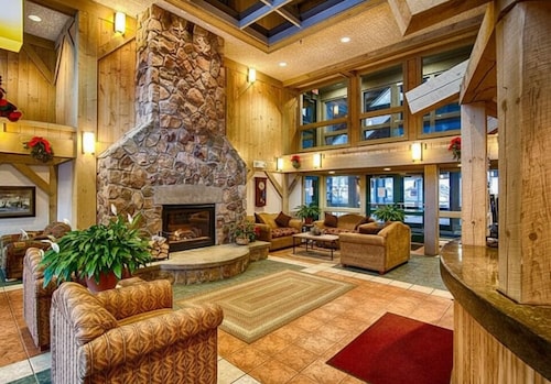 The Village of Loon Mountain Fixed Rooms