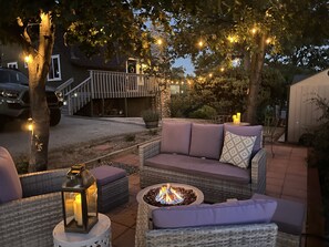 Terrace/patio - The Grape Escape - Lake Views with Grape Vines (Lake Arrowhead)