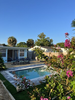 Outdoor pool, a heated pool