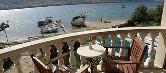 Pansion Gea - Superior Double Room with Balcony and Sea View