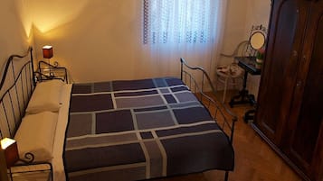 1 bedroom, Internet, bed sheets