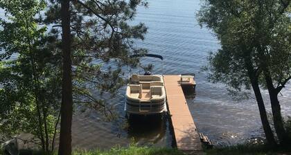 Cozy Cottage on Pike Lake