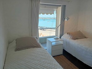 3 bedrooms