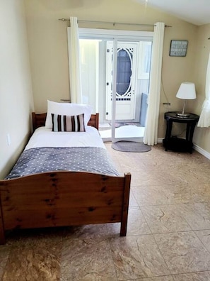 2 habitaciones, wifi gratis y ropa de cama