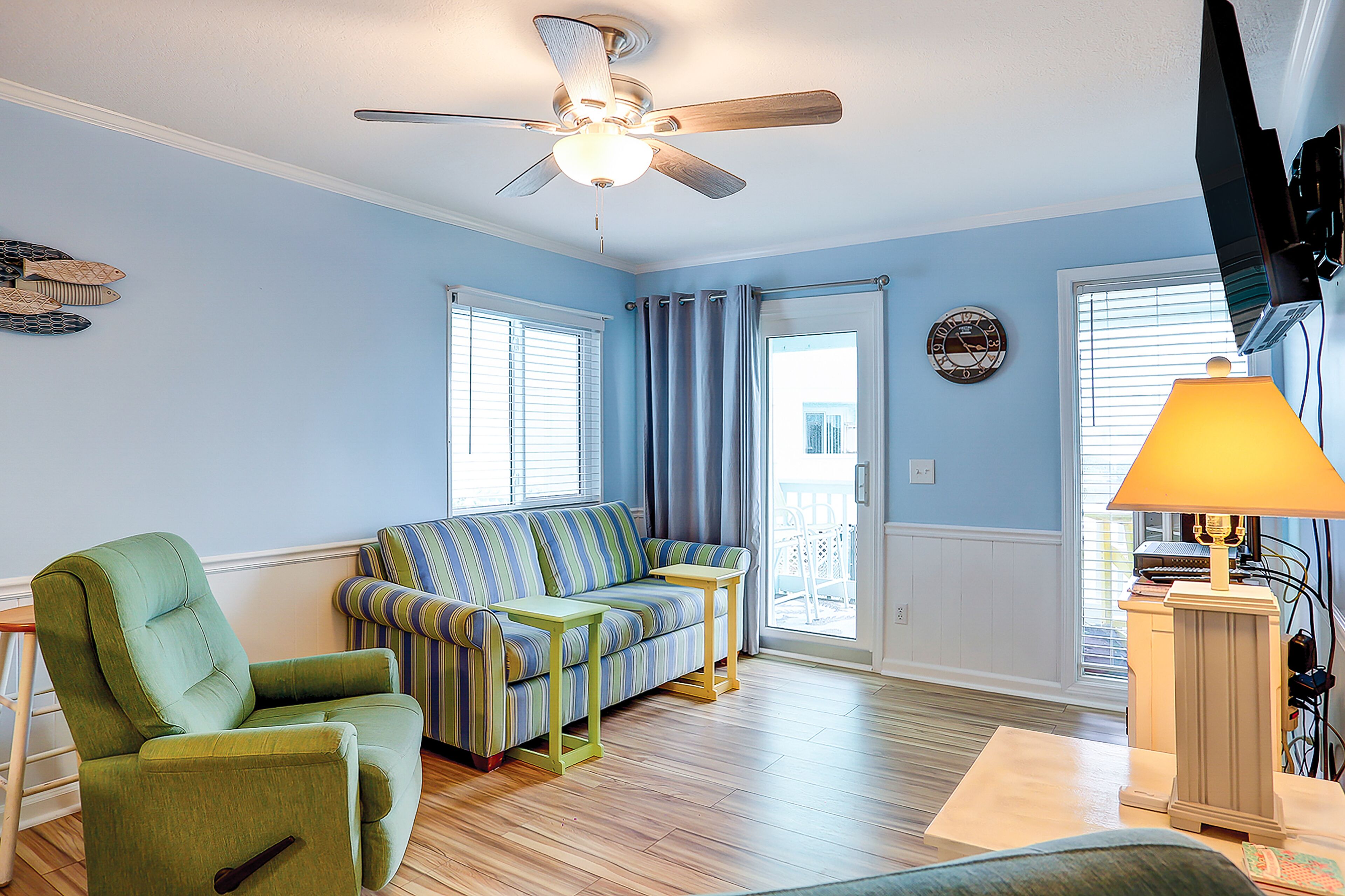 1st-floor pool-view condo with outdoor pool, beach access, balcony, W/D, & AC