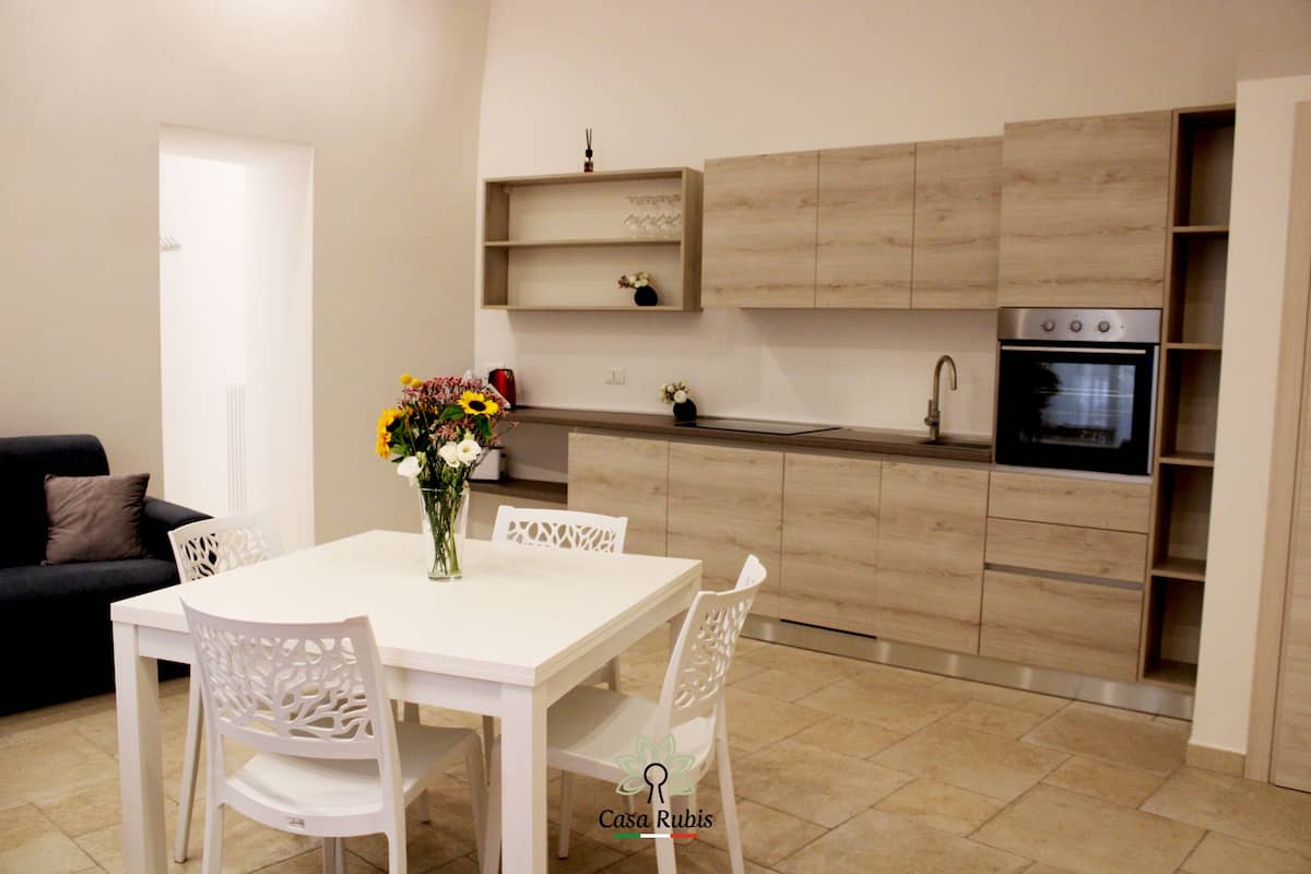 Executive Townhome | Private kitchen