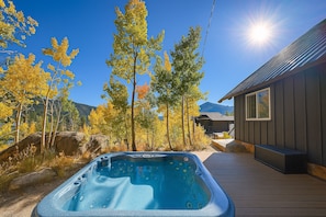 Outdoor spa tub - Amazing dog-friendly mountain view home with hot tub, wood stove, patio, & deck (Grand Lake)
