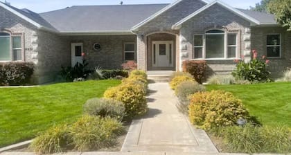 Cheery and Bright four Bedroom Walkout Basement