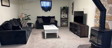 Smart TV, fireplace, table football