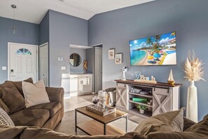Smart TV, fireplace, ping pong, computer monitors