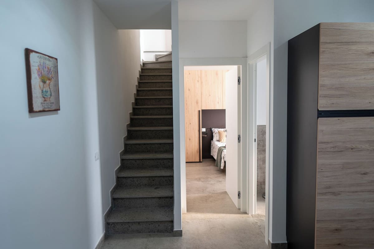 Comfort-Apartment, 2 Schlafzimmer, eigenes Bad, Poolblick | 2 Schlafzimmer, schallisolierte Zimmer, kostenloses WLAN, Bettwäsche