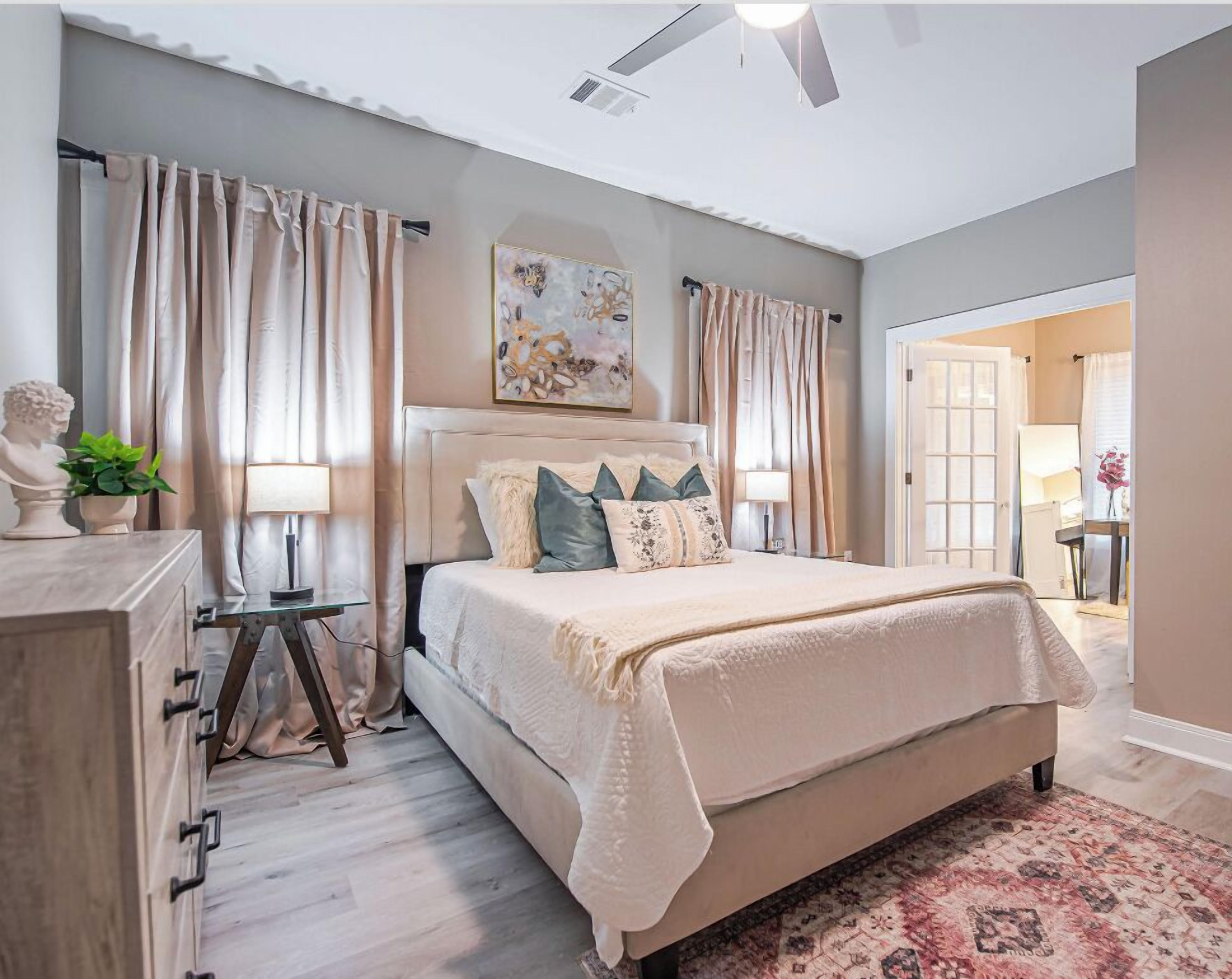 2 habitaciones, tabla de planchar con plancha y wifi gratis 