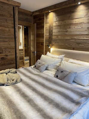 1 chambre, draps fournis, accès pour personnes à mobilité réduite