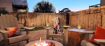 Atrium Zen House @ Lake Powell+ Lots of Boat Parking + Pet Friendly + Sleeps 10